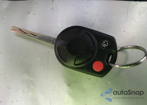 2014 Ford Focus Se z USA, uszkodzony, nr VIN 1FADP3K26EL444072